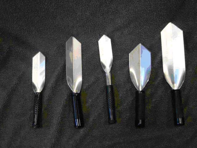 Treasure Wise Wide Medium Blade Trowel